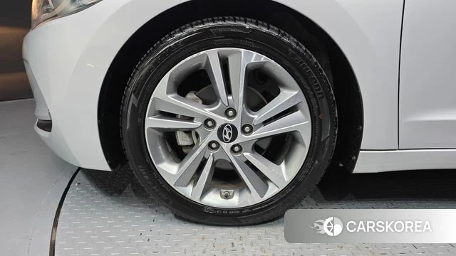 Hyundai Avante AD id 4993621 из Кореи 26