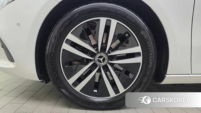 Mercedes-Benz A-Class W177 id 4976118 из Кореи 25
