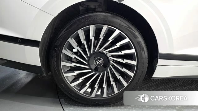 Hyundai Grandeur Hybrid (GN7) id 5001829 из Кореи 15