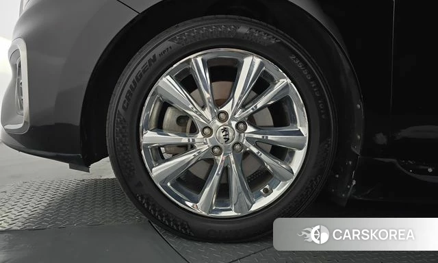 Kia The New Carnival id 4953060 из Кореи 31