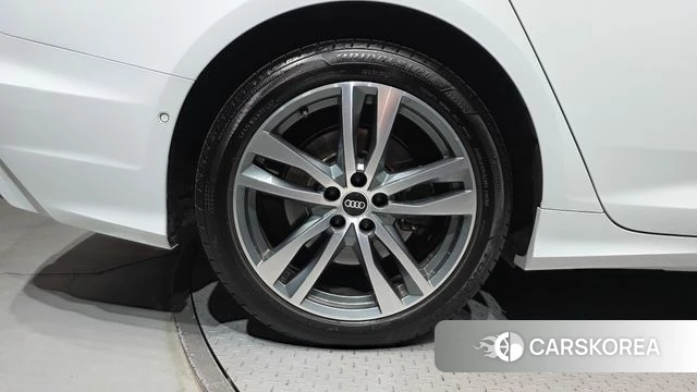 Audi A6 (C8) id 4958919 из Кореи 29