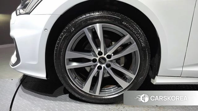 Audi A6 (C8) id 4966035 из Кореи 15