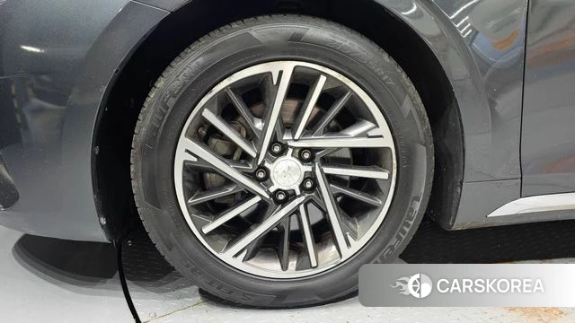 Hyundai The New Grandeur IG id 5023405 из Кореи 31