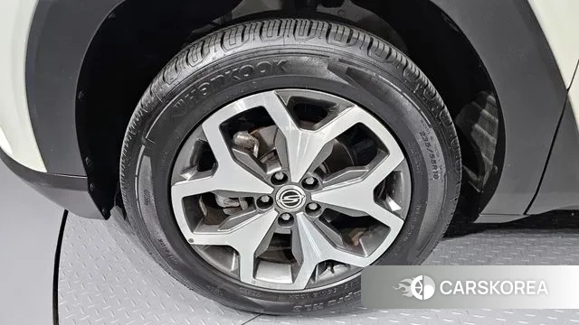 Ssangyong Torres id 3348446 из Кореи 15