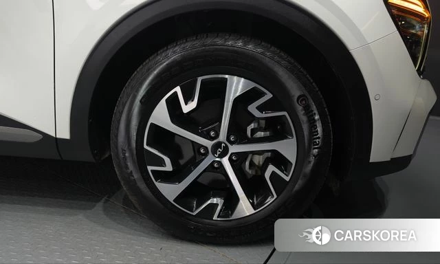Kia Sportage 5th Generation Hybrid id 5002708 из Кореи 30