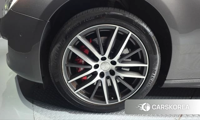 Maserati Ghibli id 5013726 из Кореи 32