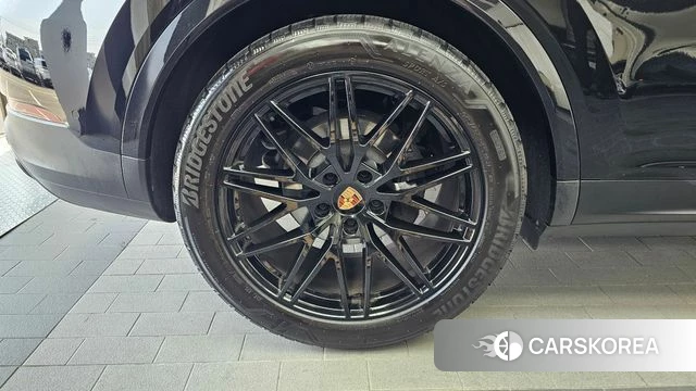 Porsche Cayenne (PO536) id 4516089 из Кореи 26