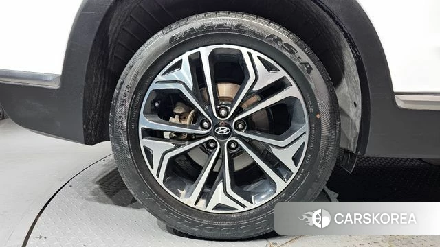 Hyundai Santa Fe TM id 4794918 из Кореи 27