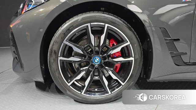 BMW i4 id 4975443 из Кореи 33