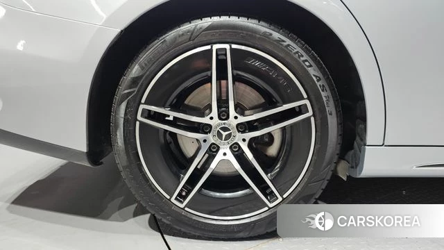 Mercedes-Benz E-Class W214 id 4935033 из Кореи 33
