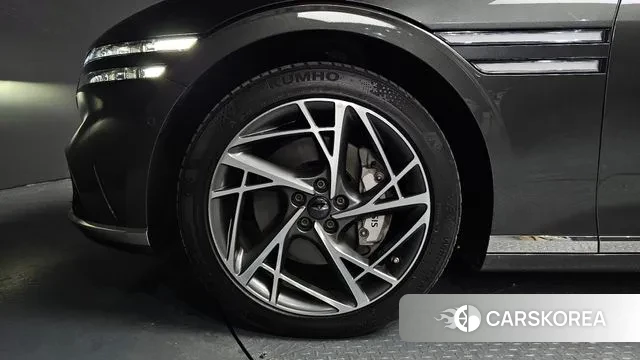 Genesis G90 (RS4) id 3746086 из Кореи 15
