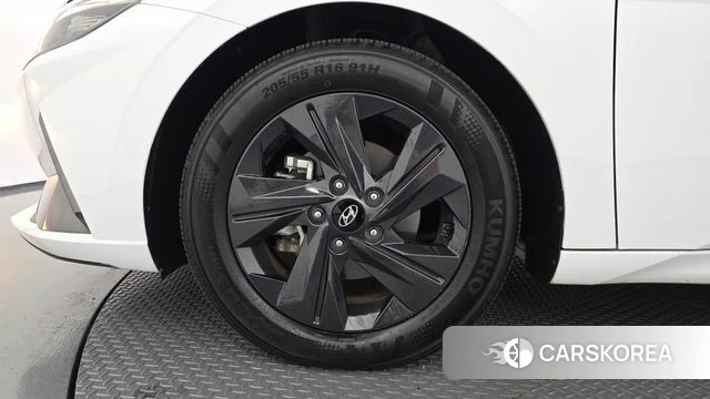 Hyundai Avante Hybrid (CN7) id 5003122 из Кореи 26
