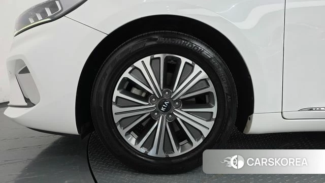 Kia K7 Premier Hybrid id 5047681 из Кореи 28
