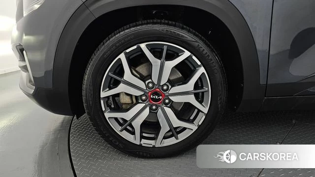 Kia Seltos id 5027603 из Кореи 26