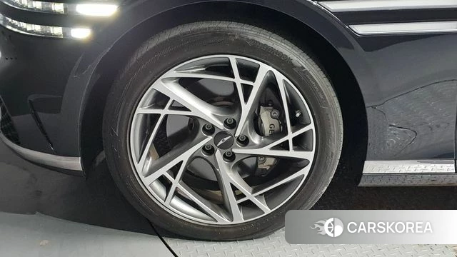Genesis G90 (RS4) id 4986546 из Кореи 29