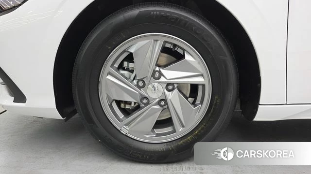 Hyundai The New Avante (CN7) id 5015844 из Кореи 15
