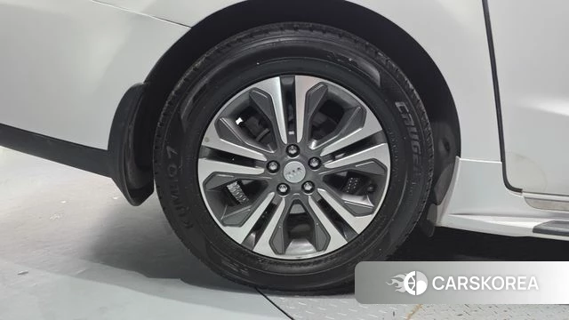 Kia The New Carnival id 4960112 из Кореи 28
