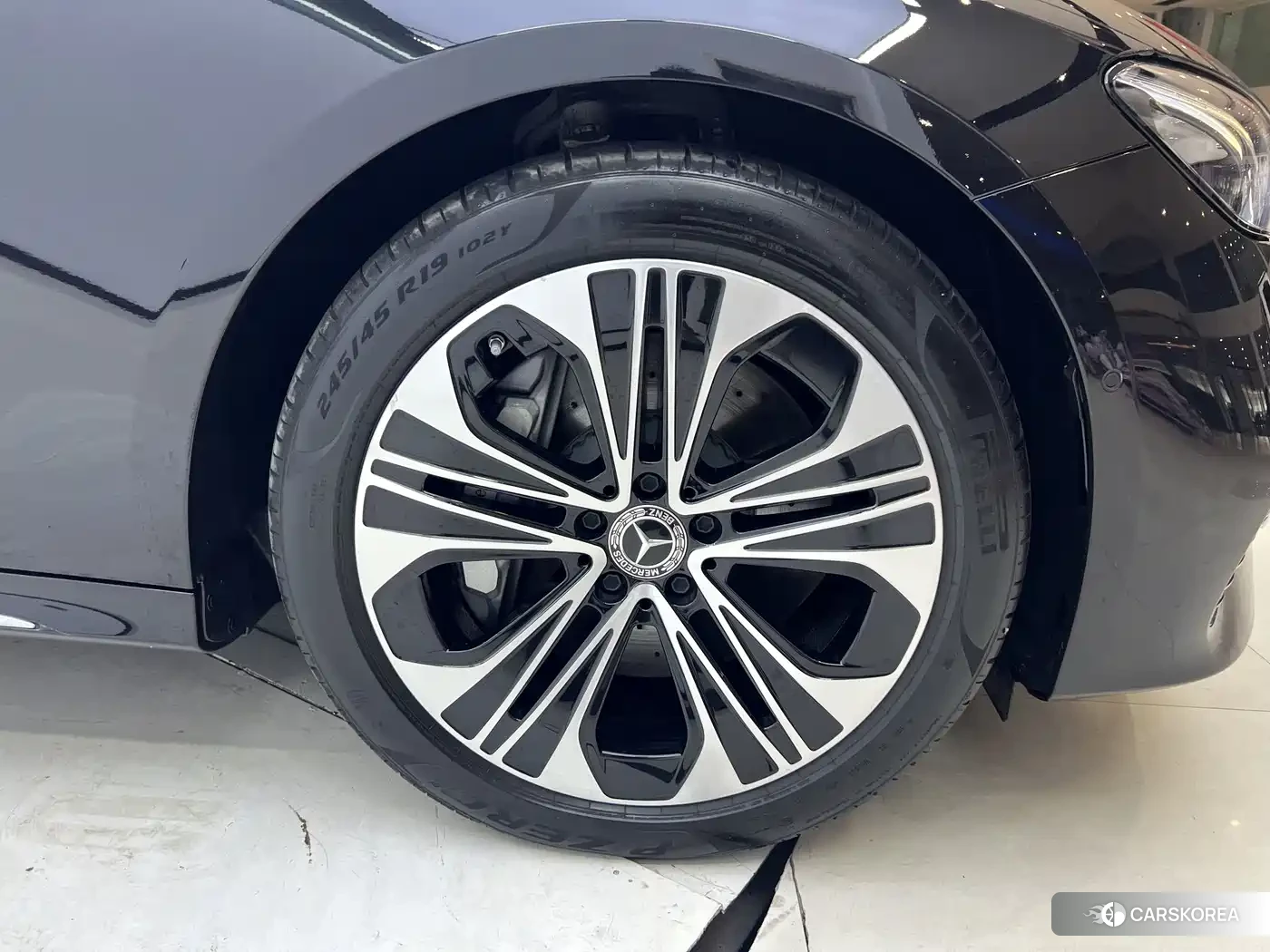 Mercedes-Benz E-Class 2025 Черный из Китая, фото 5