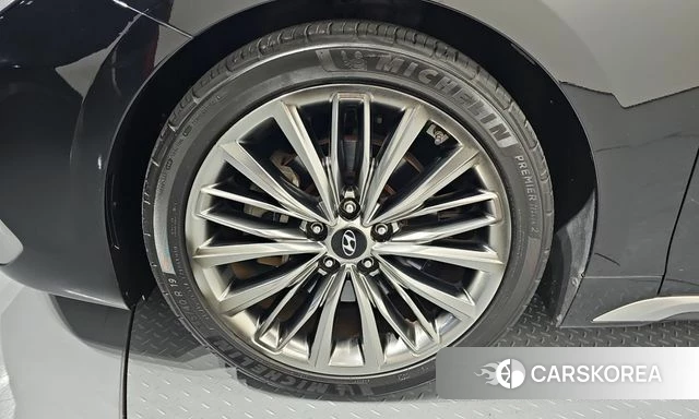 Hyundai Grandeur IG id 4977993 из Кореи 15