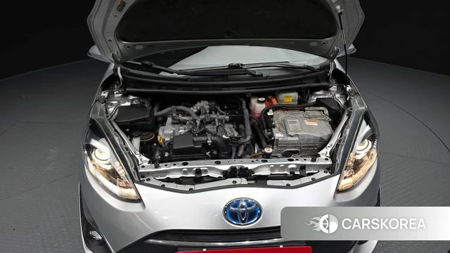Toyota Prius C id 4967855 из Кореи 25