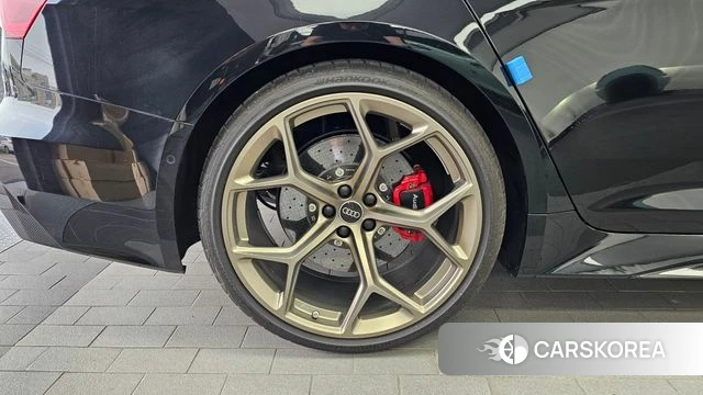 Audi RS6 (C8) id 4743810 из Кореи 28