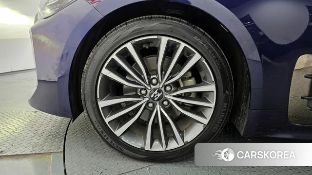 Kia Stinger id 3820051 из Кореи 15