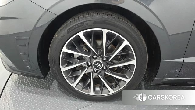 Hyundai Sonata (DN8) id 4457360 из Кореи 24