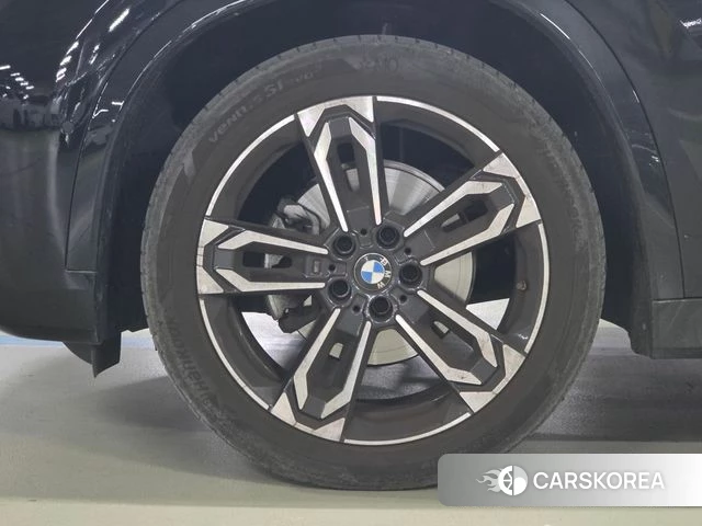 BMW X1 (U11) id 4975388 из Кореи 13