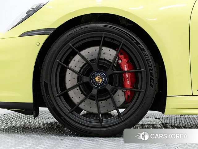 Porsche 911(992) id 4734741 из Кореи 13