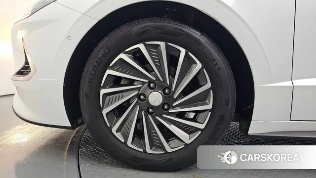 Hyundai Sonata Hybrid (DN8) id 4929807 из Кореи 30