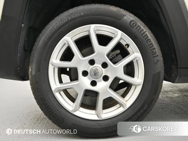 Jeep Renegade id 4918262 из Кореи 15