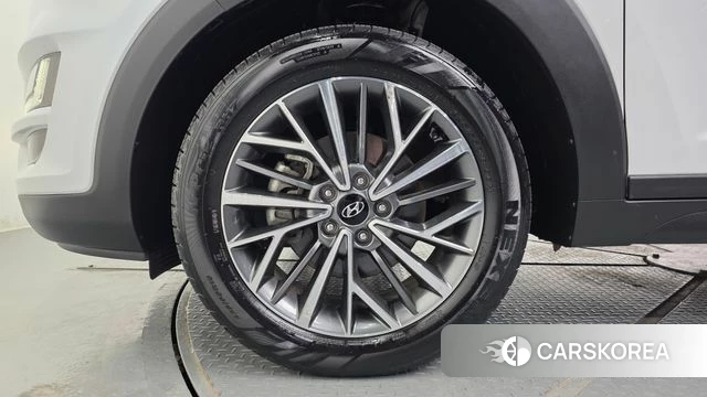 Hyundai All New Tucson id 4952914 из Кореи 27