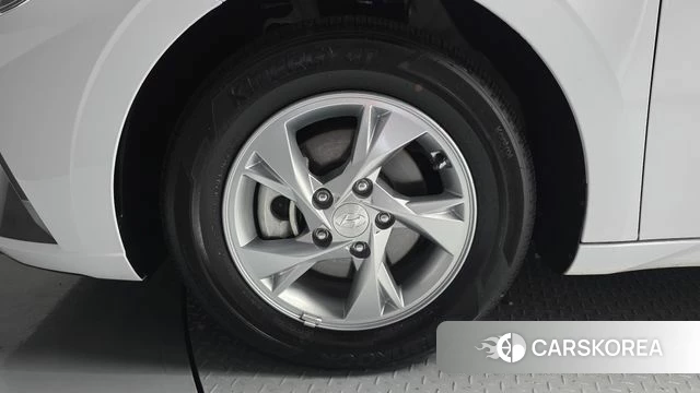 Hyundai Avante (CN7) id 5002719 из Кореи 15
