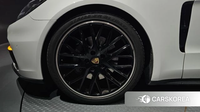 Porsche Panamera (971) id 4952940 из Кореи 32