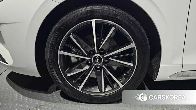 Hyundai The New Grandeur IG id 4981997 из Кореи 29