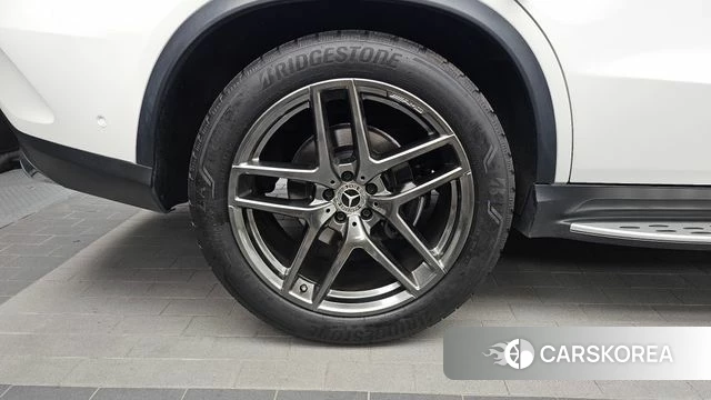 Mercedes-Benz GLE - Class W166 id 5024131 из Кореи 30