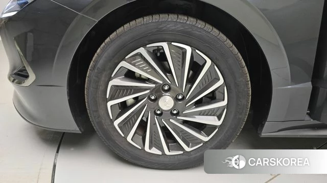 Hyundai Sonata Hybrid (DN8) id 4981123 из Кореи 15