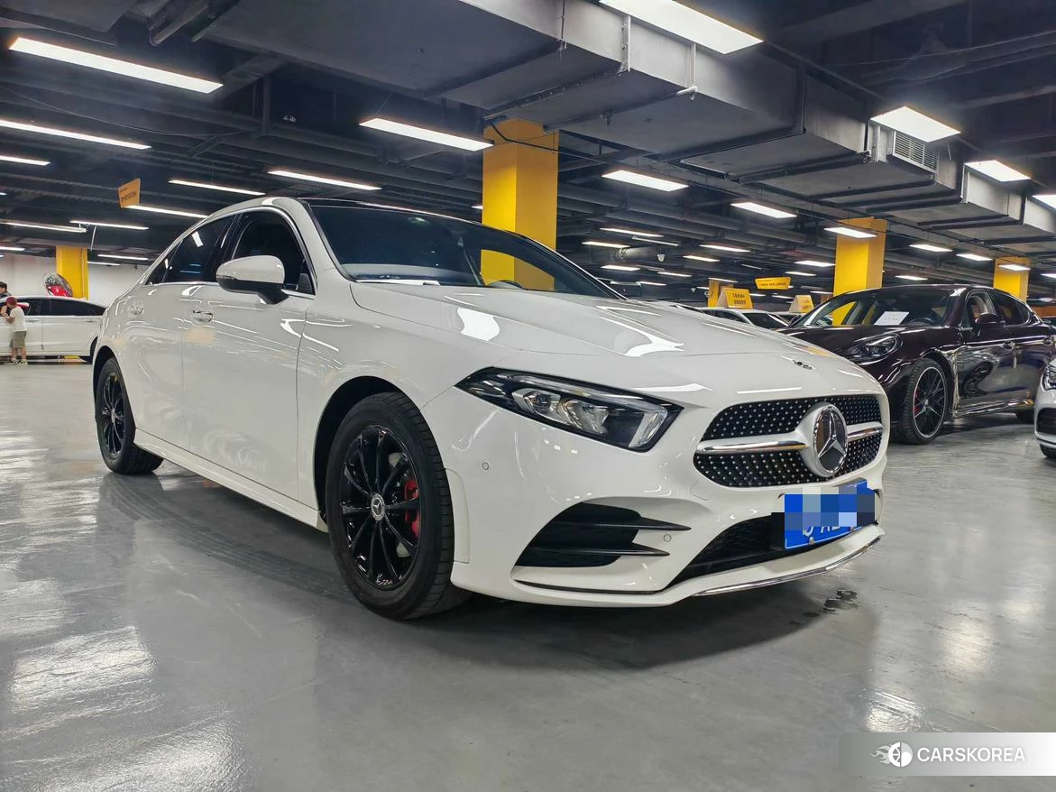 Mercedes-Benz A-Class 2018 Белый из Китая, фото 5