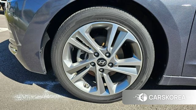 Hyundai Avante AD id 5024193 из Кореи 15