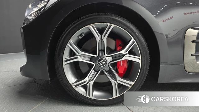 Kia Stinger id 5018708 из Кореи 15