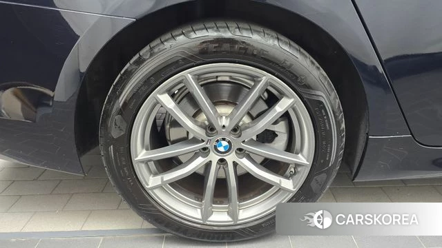 BMW 5 Series (G30) id 4960509 из Кореи 15