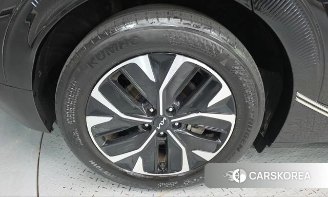 Kia EV6 id 5040115 из Кореи 29