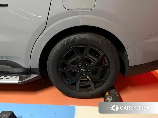 Kia The New Carnival 4th Generation 2024 Серебристо-серый из Кореи, фото 5