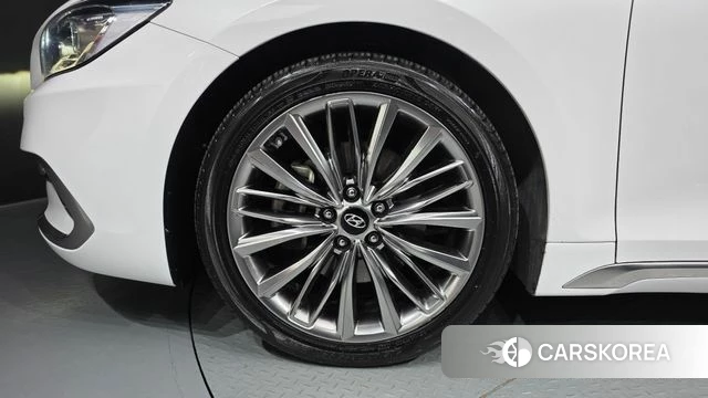 Hyundai Grandeur IG id 5014064 из Кореи 15