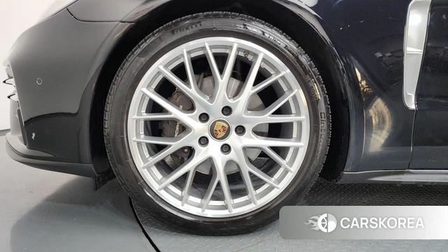 Porsche Panamera (971) id 4906573 из Кореи 28
