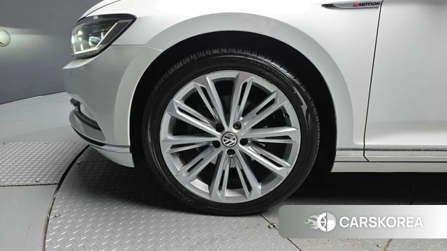Volkswagen Passat GT (B8) id 5048647 из Кореи 15