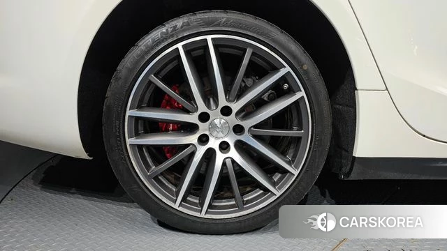 Maserati Ghibli id 4907005 из Кореи 29
