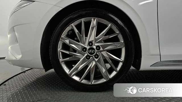 Hyundai The New Grandeur IG id 5028704 из Кореи 27