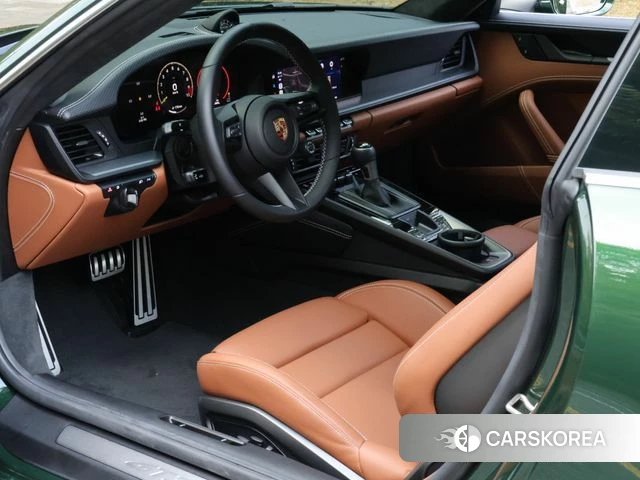 Porsche 911(992) id 5015762 из Кореи 15
