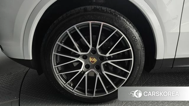 Porsche Cayenne (PO536) id 4918665 из Кореи 29